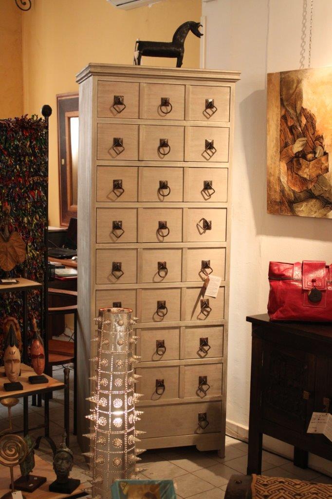 commode haute cérusée